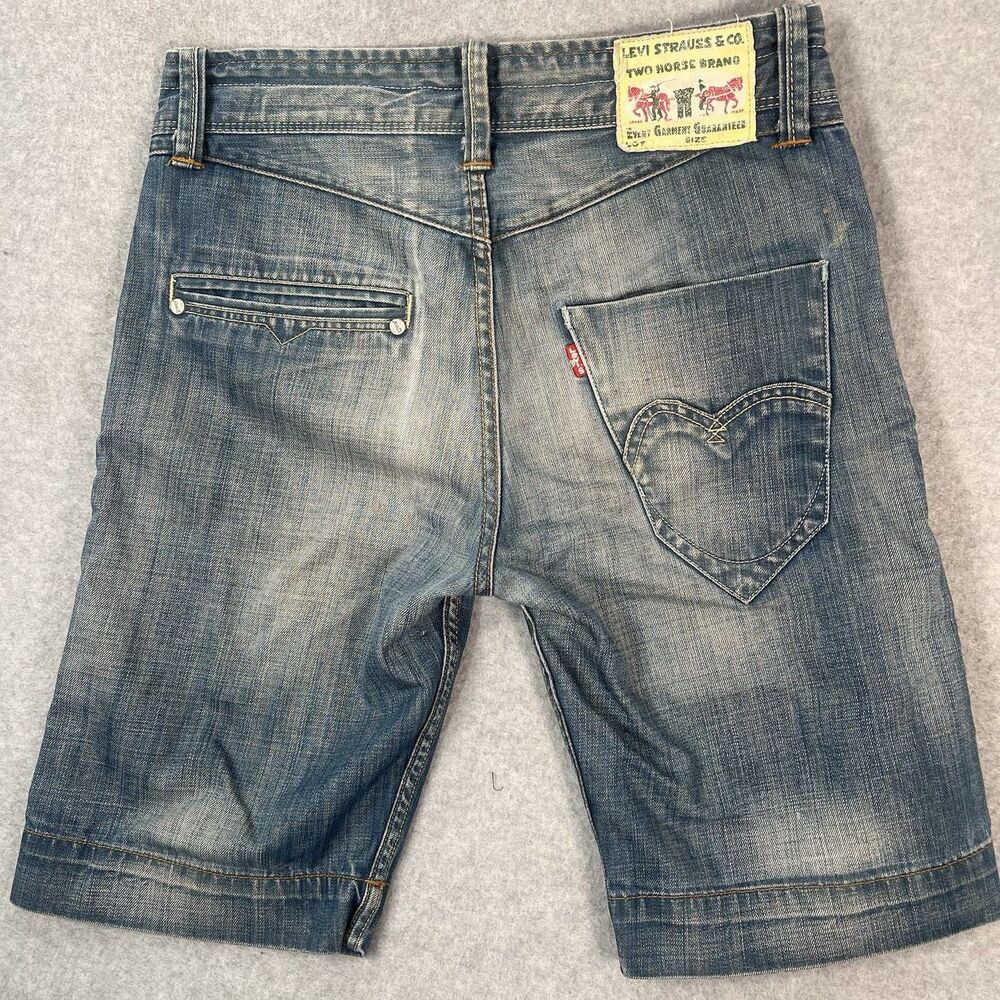 Vintage Levi's Engineered Blue Denim Shorts Jorts Jeans size 30x10 low rise